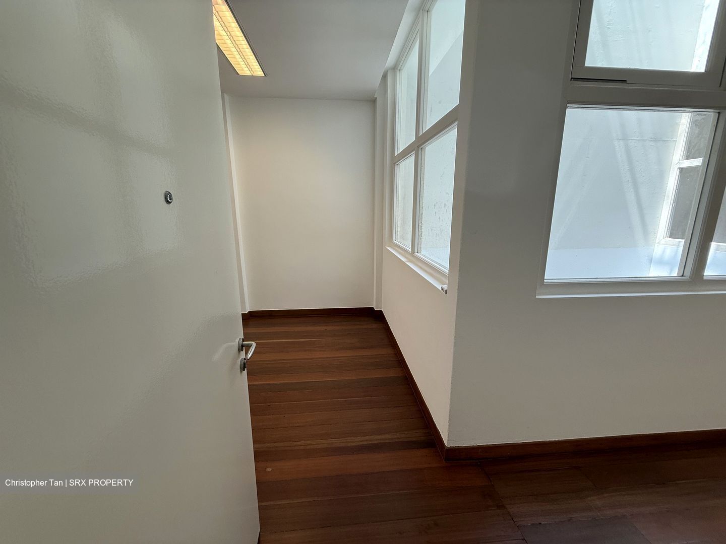 Tras Street (D2), Office #538491651